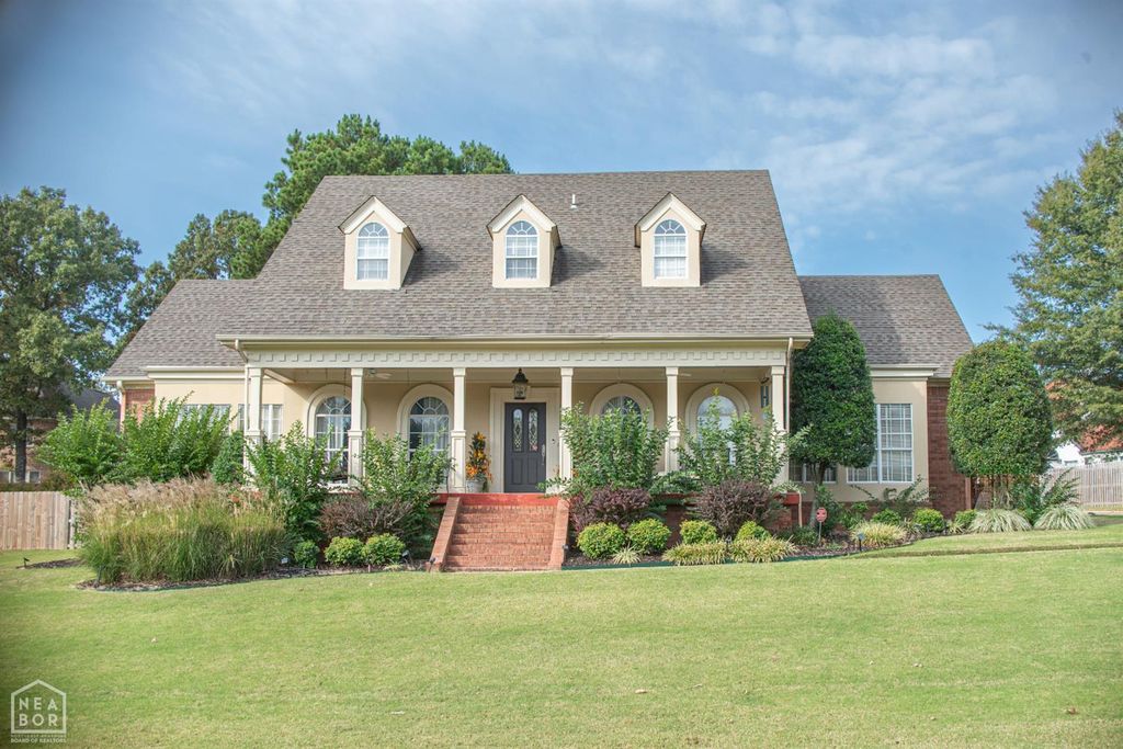 2807 Tower Park Drive, Jonesboro, AR 72404