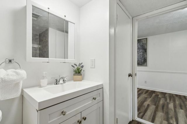 383 Northdale Court, Lawrenceville, GA 30046