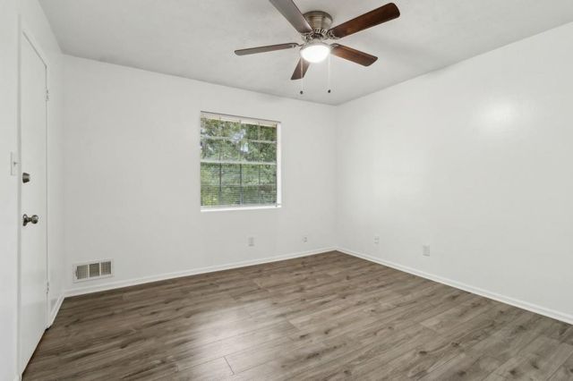 383 Northdale Court, Lawrenceville, GA 30046