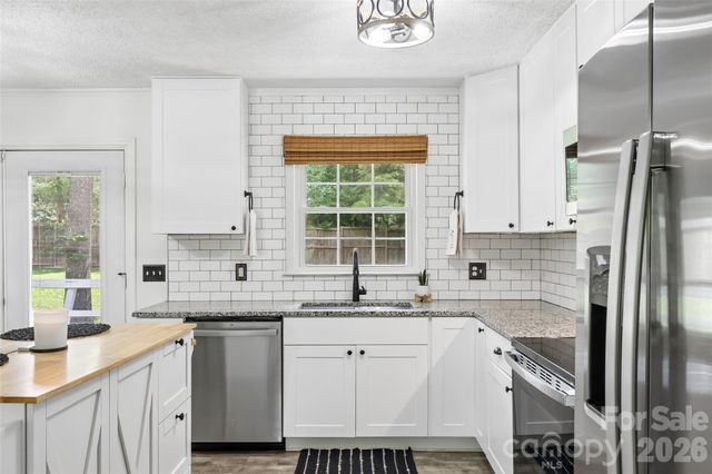 207 S Gold Branch Road, Richfield, NC 28137