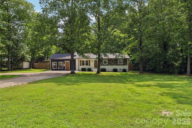 207 S Gold Branch Road, Richfield, NC 28137