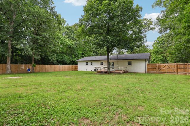 207 S Gold Branch Road, Richfield, NC 28137