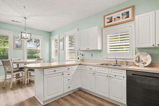 6203 Catalina Dr Unit 515, North Myrtle Beach, SC 29582