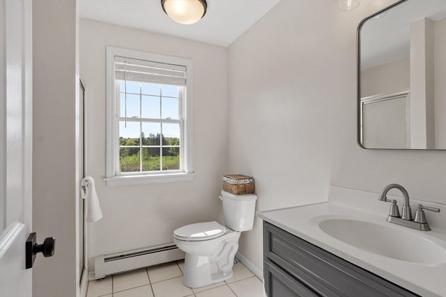 49 Farm Land Lane, Lancaster, MA 01523