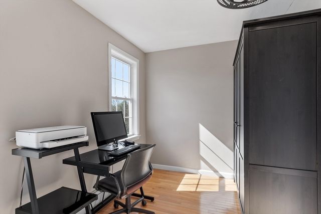 49 Farm Land Lane, Lancaster, MA 01523