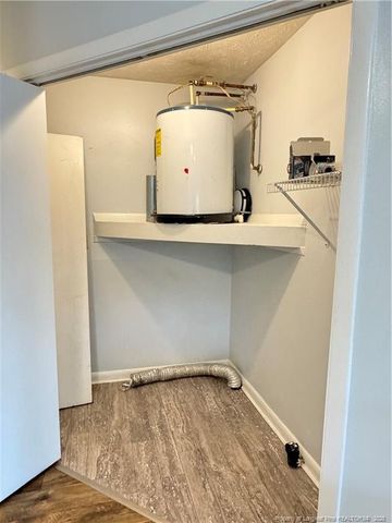 1006 Brookhollow Drive 8, Fayetteville, NC 28314