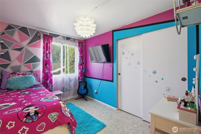 4104 SW 327th Place, Federal Way, WA 98023