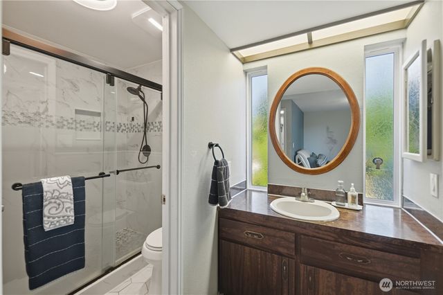 4104 SW 327th Place, Federal Way, WA 98023