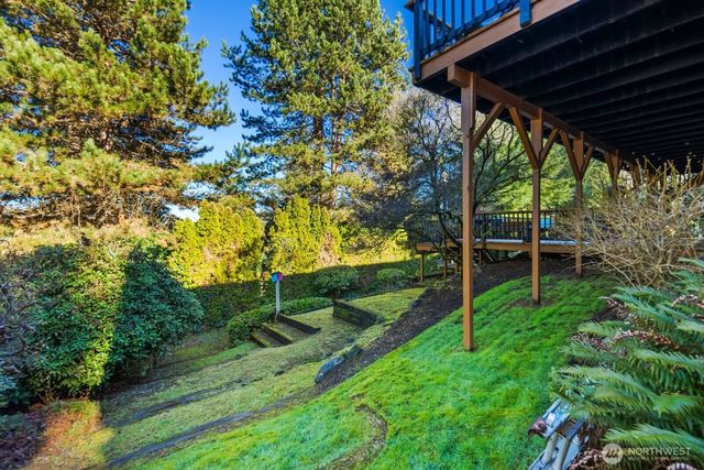 4104 SW 327th Place, Federal Way, WA 98023