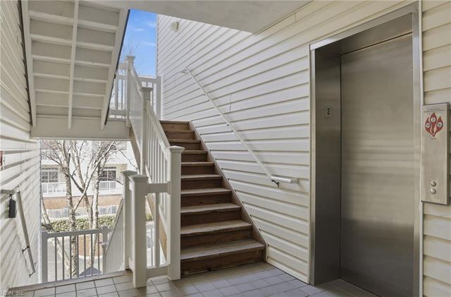 2900 Brighton Beach Pl Apt 201, Virginia Beach, VA 23451