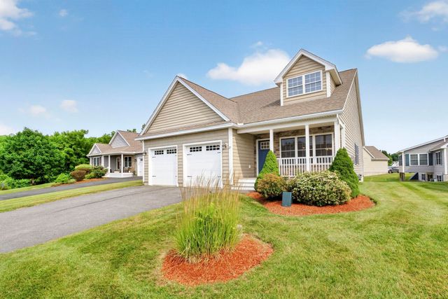 27 Leybridge Drive, Hudson, NH 03051