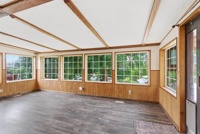 216 Gregory Dr, Cheney, WA 99004