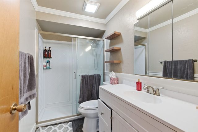 216 Gregory Dr, Cheney, WA 99004