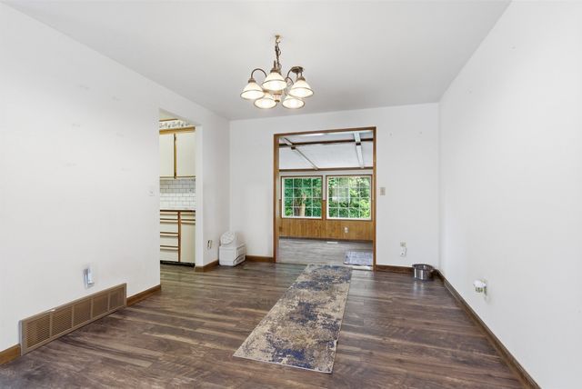 216 Gregory Dr, Cheney, WA 99004