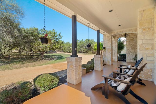 1426 Shelton Ranch RD, Dripping Springs, TX 78620