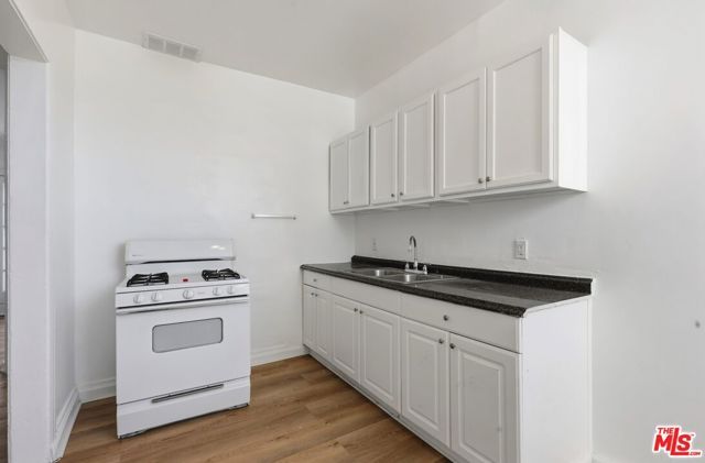 1021 N Mariposa Avenue 4, Los Angeles, CA 90029