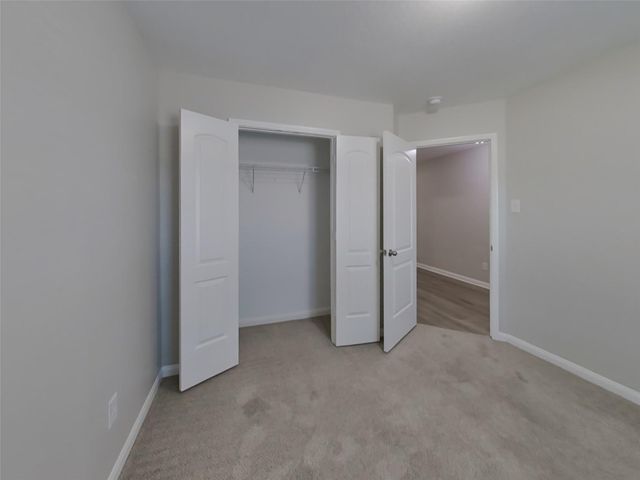 32608 Decker Creek Drive, Pinehurst, TX 77362