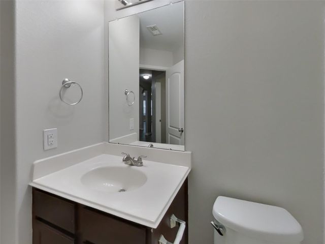 32608 Decker Creek Drive, Pinehurst, TX 77362