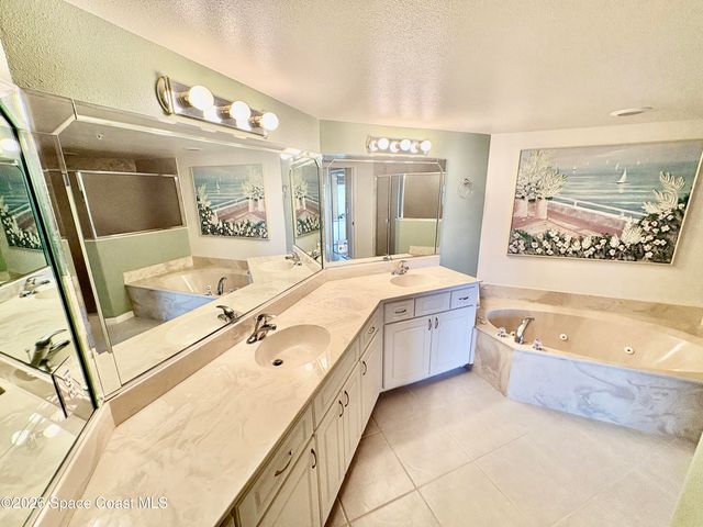 8934 Puerto Del Rio Drive 8302, Cape Canaveral, FL 32920