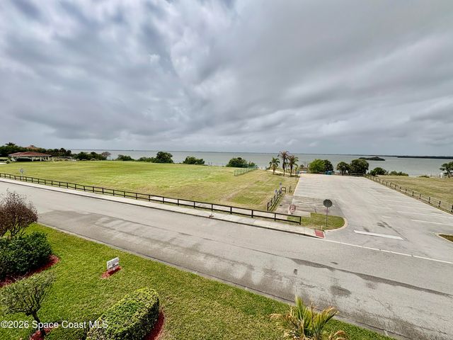 8934 Puerto Del Rio Drive 8302, Cape Canaveral, FL 32920