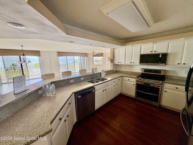 8934 Puerto Del Rio Drive 8302, Cape Canaveral, FL 32920