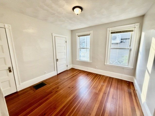 33 Page 1, Revere, MA 02151
