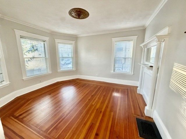 33 Page 1, Revere, MA 02151
