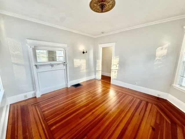 33 Page 1, Revere, MA 02151