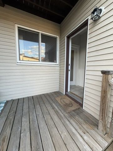 33 Page 1, Revere, MA 02151