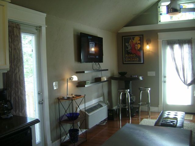 4106 Powell St, Nashville, TN 37218