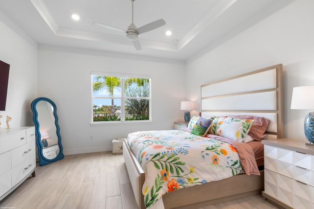 10389 Northbrook Circle, Palm Beach Gardens, FL 33412