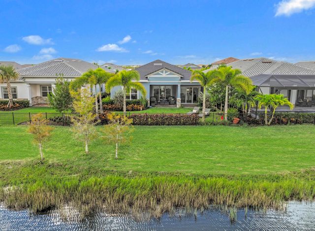 10389 Northbrook Circle, Palm Beach Gardens, FL 33412