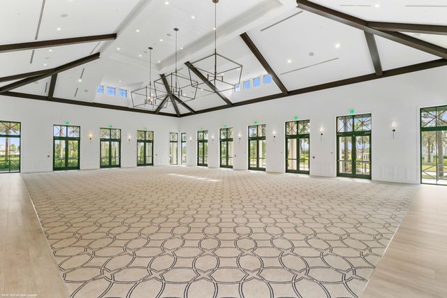 10389 Northbrook Circle, Palm Beach Gardens, FL 33412