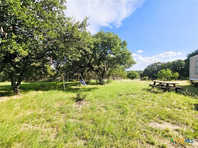 100 Reavis Drive, Kempner, TX 76539