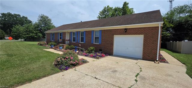 725 Luray TER, Chesapeake, VA 23322