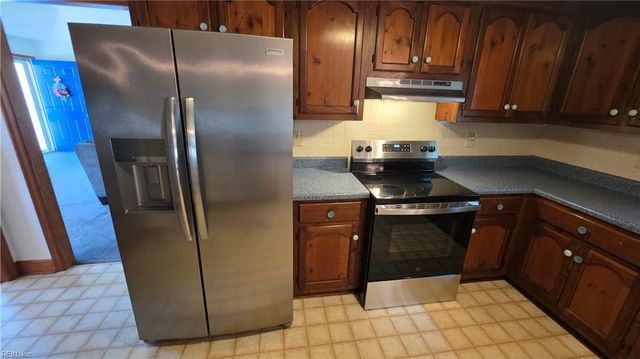 725 Luray TER, Chesapeake, VA 23322