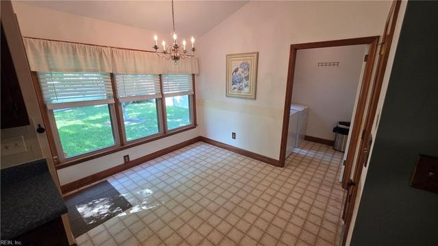 725 Luray TER, Chesapeake, VA 23322