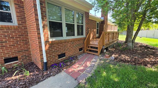 725 Luray TER, Chesapeake, VA 23322