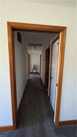 725 Luray TER, Chesapeake, VA 23322