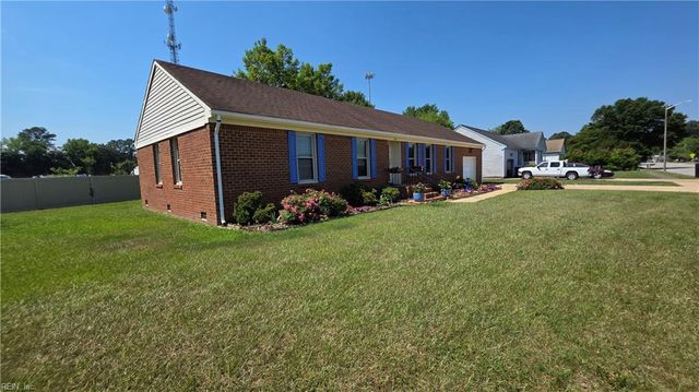 725 Luray TER, Chesapeake, VA 23322