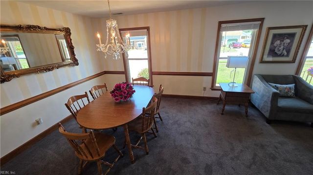 725 Luray TER, Chesapeake, VA 23322