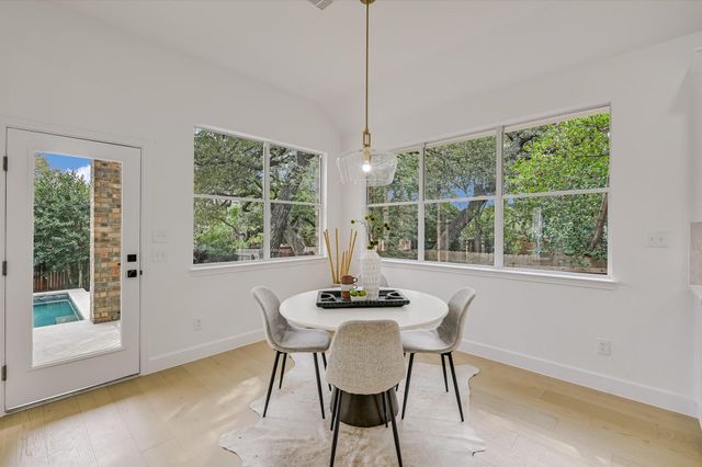 7017 Viridian LN, Austin, TX 78739