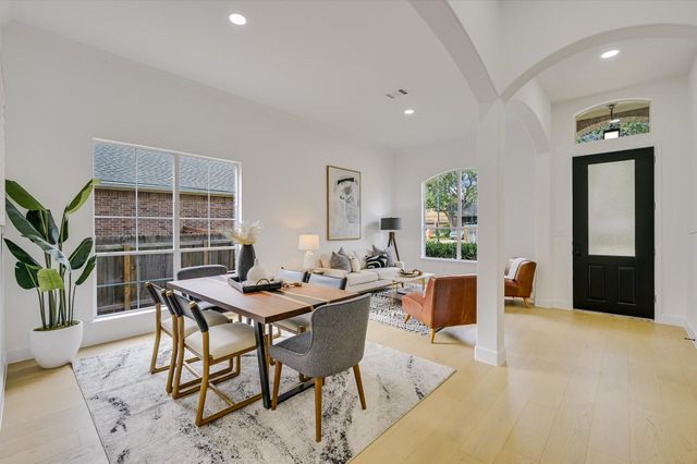 7017 Viridian LN, Austin, TX 78739