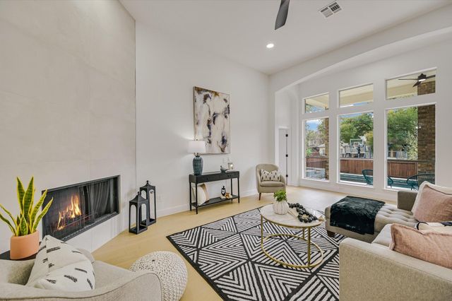 7017 Viridian LN, Austin, TX 78739