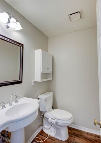 2138 Airline Drive, Bossier City, LA 71111