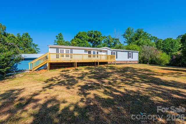 1143 Cheyenne Oaks Drive, Claremont, NC 28610