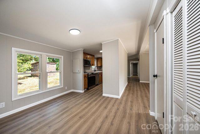 1143 Cheyenne Oaks Drive, Claremont, NC 28610