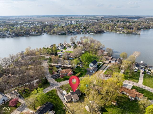 1129 Nantucket Drive, Cicero, IN 46034