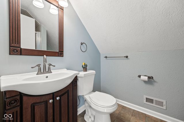 1129 Nantucket Drive, Cicero, IN 46034