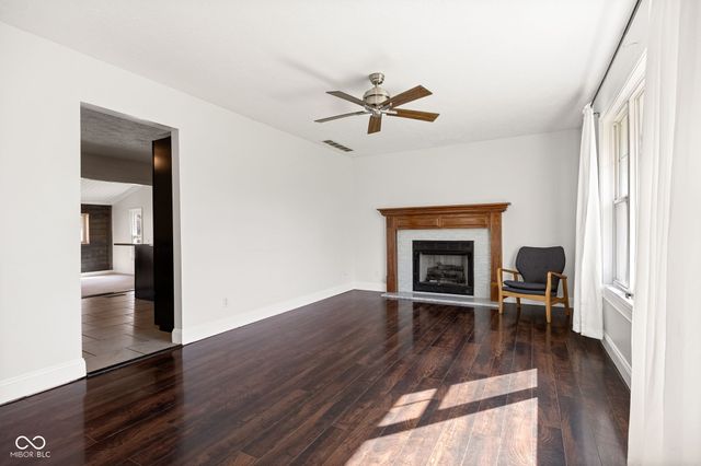 1129 Nantucket Drive, Cicero, IN 46034